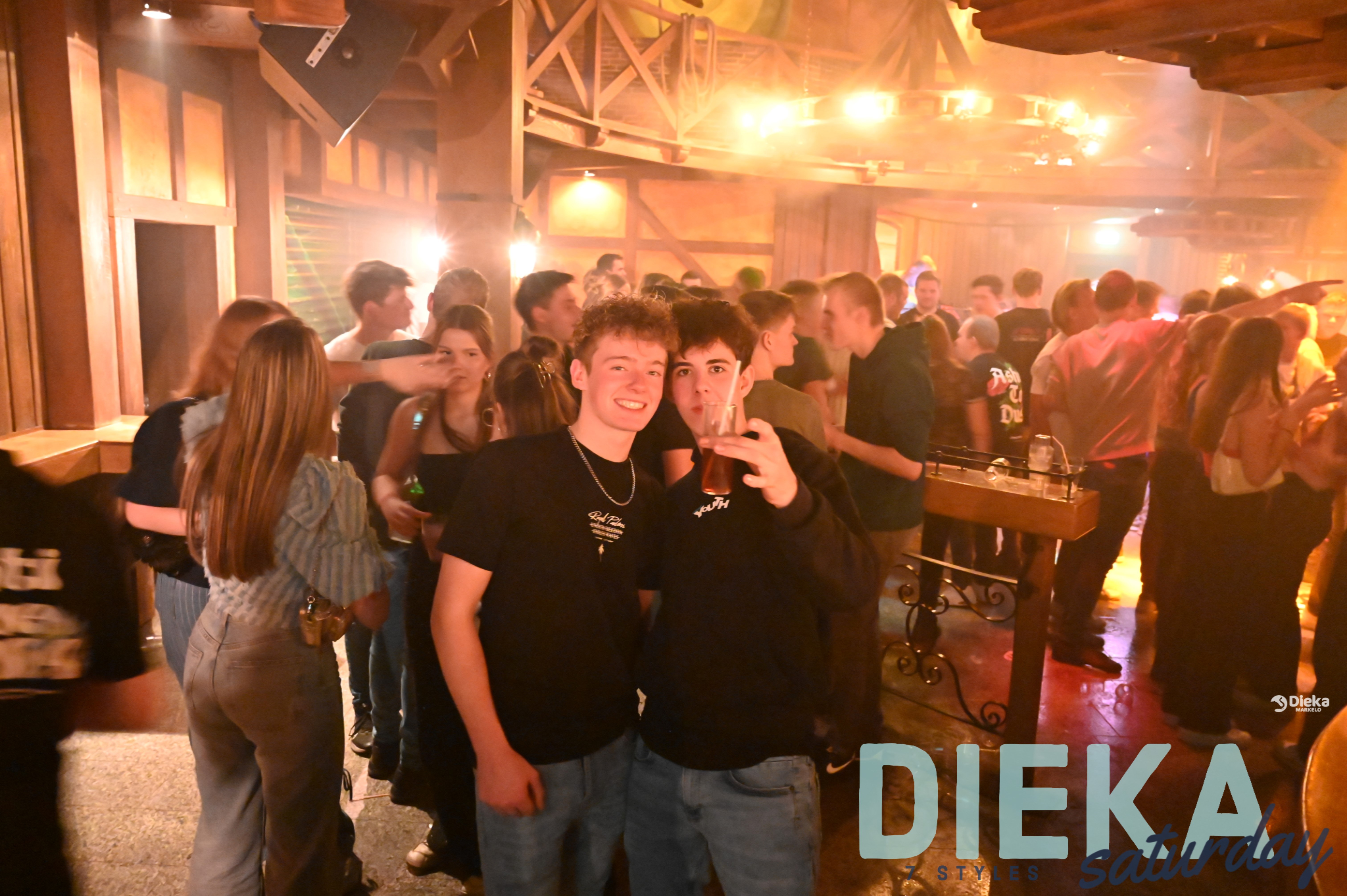 DSC 2000