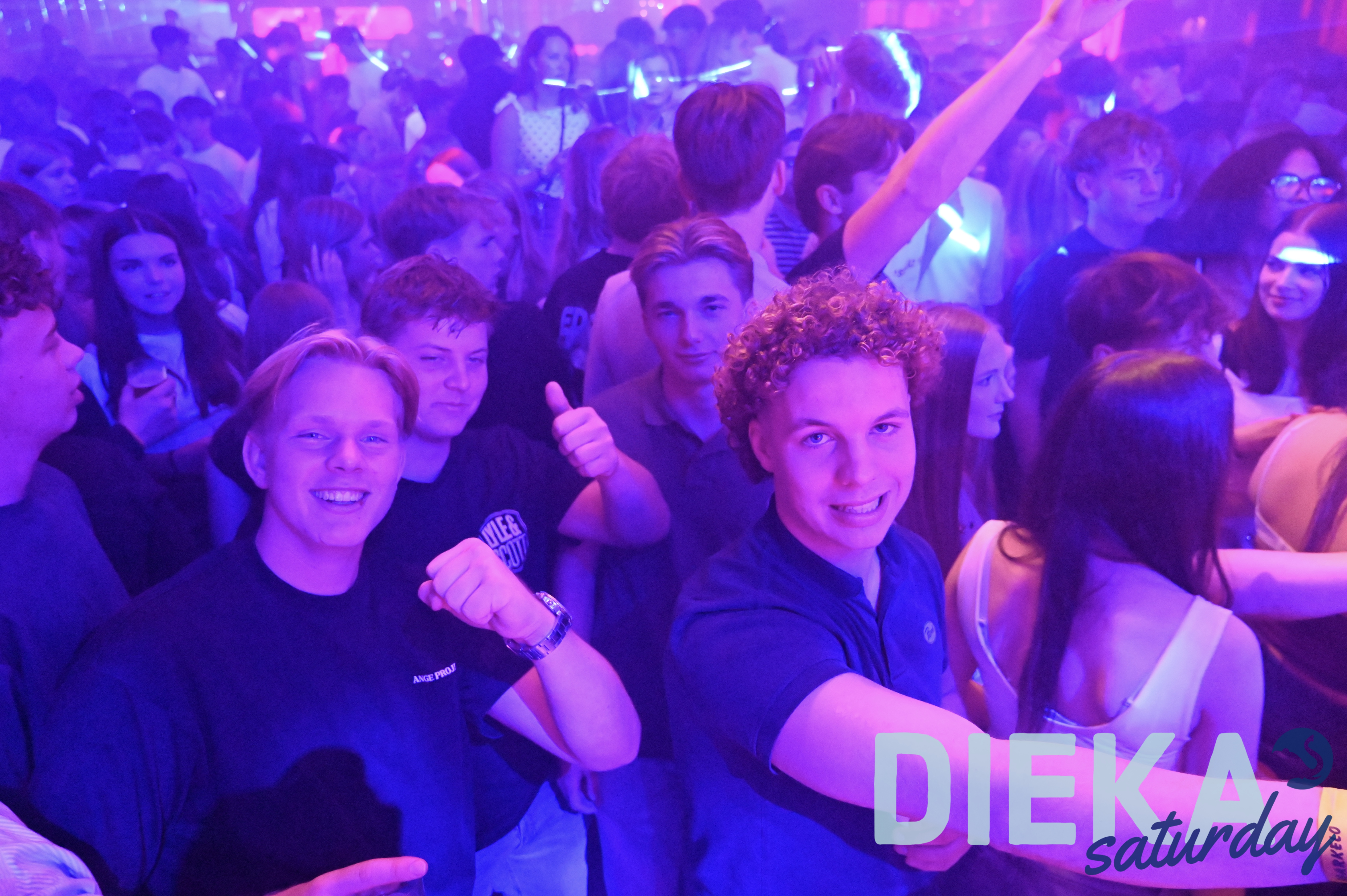 DSC 9350